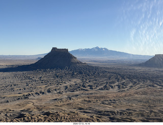 548 a2q. aerial - Utah - canyonlands
