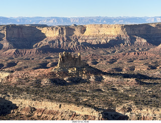 671 a2q. aerial - Utah - canyonlands