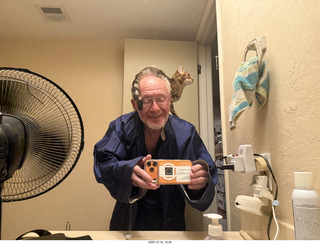 my iPhone image with top and bottom suppposedly created by my own computer1