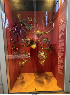 New York City - Manhattan - New York Ballet - Metropolitan Museum of Art - musical instruments