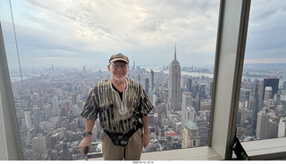 New York City - Summit, One Vanderbilt - bubble balls + Adam