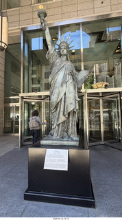 1 a2v. New York City - original Statue of Liberty