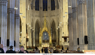 24 a2v. New York City - restaurant - St. Patrick's Cathedral