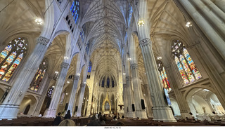 27 a2v. New York City - restaurant - St. Patrick's Cathedral