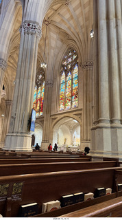 33 a2v. New York City - restaurant - St. Patrick's Cathedral