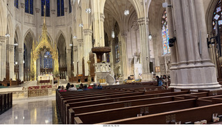 40 a2v. New York City - restaurant - St. Patrick's Cathedral