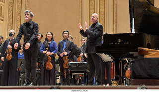 120 a2v. New York City - Carnegie Hall - Richard Strauss