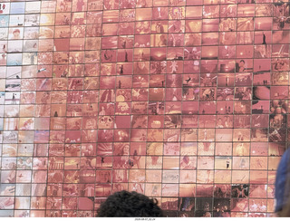 51 a2y. Spain - Barcelona - Born neighborhood - kiss mosaic street art
