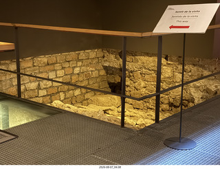 165 a2y. Spain - Barcelona - old Roman-Empire underground ruins
