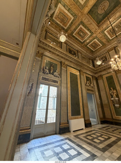 362 a2y. Spain - Barcelona - Born neighborhood - Picasso Museum - lovely room
