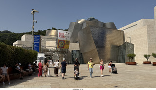 46 a2y. Spain - Bilbao - Guggenheim Museum - outside