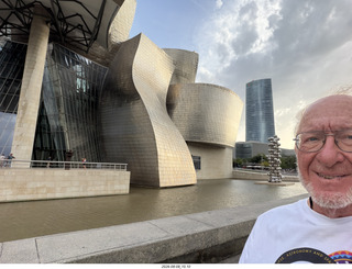 283 a2y. Spain - Bilbao - Guggenheim Museum - outside + Adam