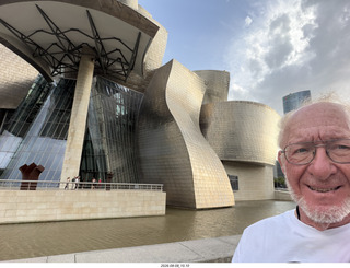 284 a2y. Spain - Bilbao - Guggenheim Museum - outside + Adam