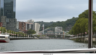 92 a2y. Spain - Bilbao - boat ride tour - bridge