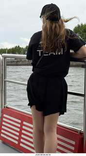 157 a2y. Spain - Bilbao - boat ride tour - Astro-Trails team member