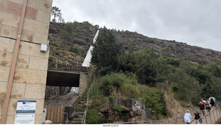 70 a2y. Spain - bus tour of north shore - river