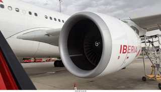 10 a2y. Madrid to Chicago (MAD-ORD) airplane engine